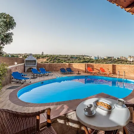 Neriides * Χερσόνησος