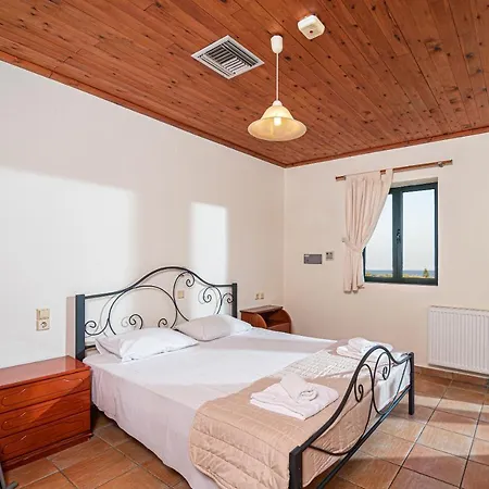 Neriides * Χερσόνησος