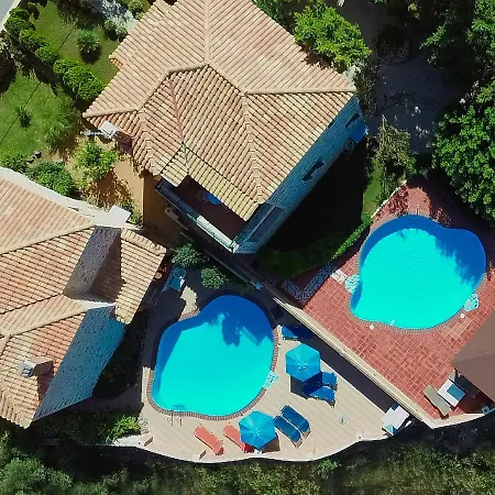 Neriides Villa