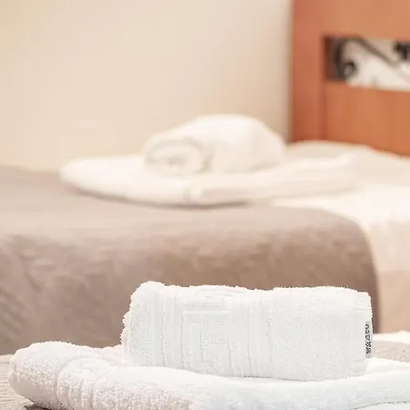 Neriides Hersonissos (Crete)