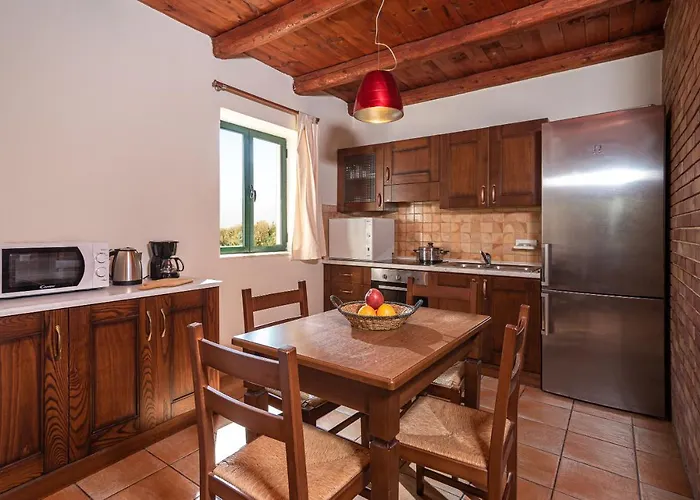 Neriides Villa Herszonisszosz